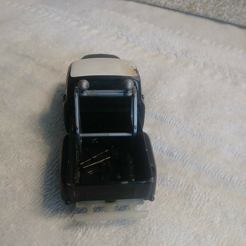 1953 Ford F100 Matchbox Collectable Die Cast Truck - Picture 2 of 5