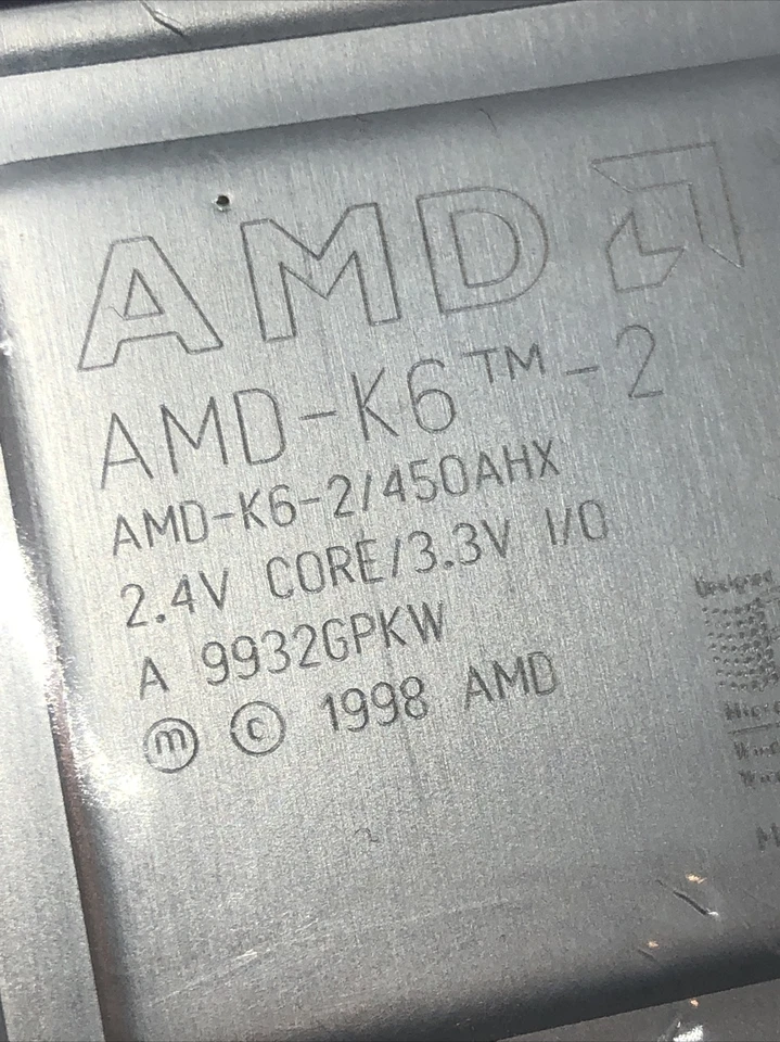 AMD AMD-K6-2 450AHX Super Socket 7 2.4v Core 3.3v K6-II Vintage CPU 450mhz Foto 4 de 4