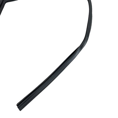 2018-2024 Volvo XC60 MK2 Rear right window channel guide