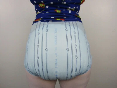 MoliCare Slip Maxi PE BACKED 3500ML, Incontinence Aids MEDICAL NAPPY, S/M/L