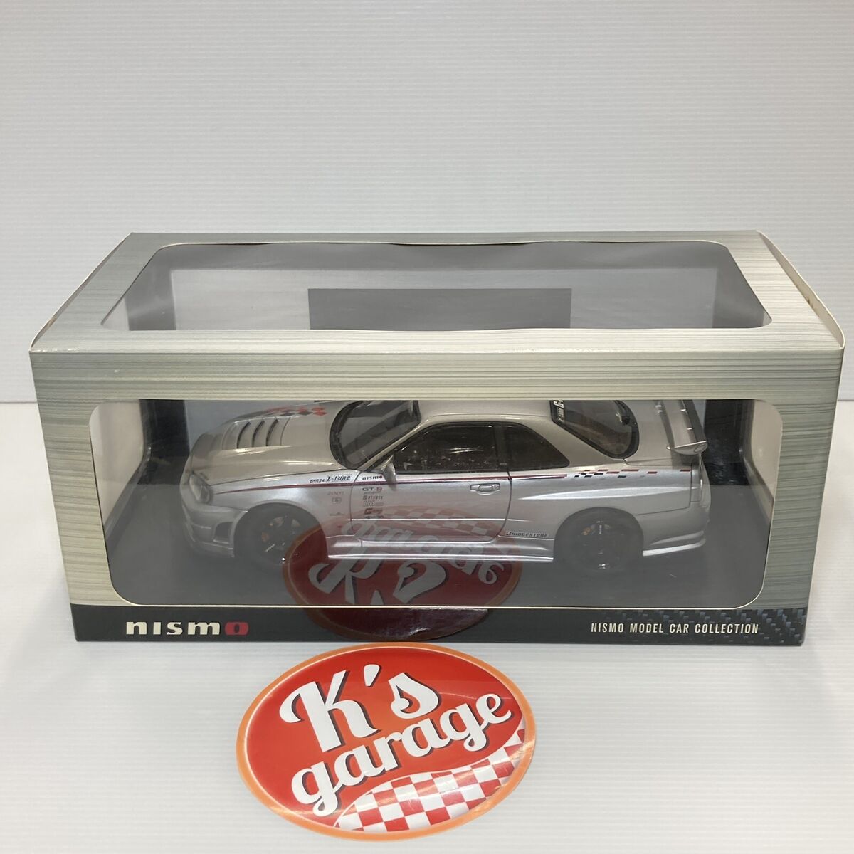 AUTOart 1/18 Nissan Skyline GT-R R34 Z-tune nismo silver NEW AUTOart 1/18 Nissan Skyline GT-R R34 Z-tune nismo silver NEW