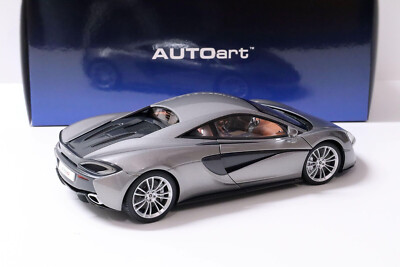 AUTOart Mclaren 570S Diecast Model Car - Blade Silver/Silver
