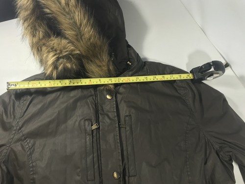 Michael Kors Women’s Green Waxed Rain Coat Faux Fur Trim Hood XL - Picture 9 of 10