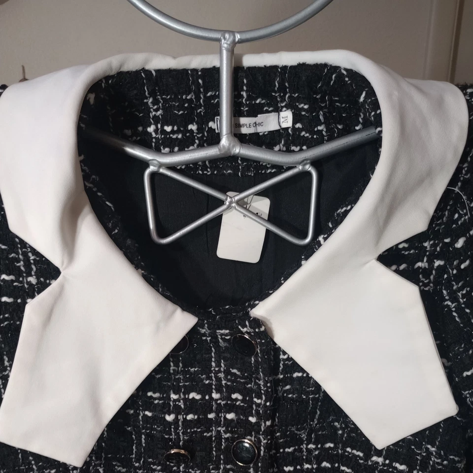 Conjunto de chaqueta y falda suite simple chic talla mediana Foto 3 de 4