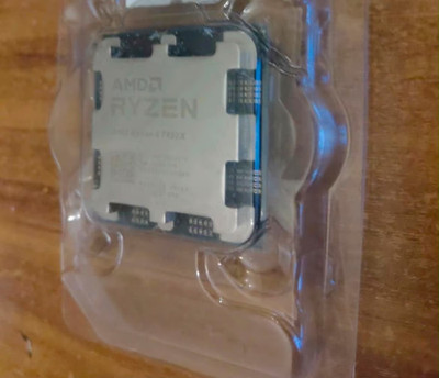 AMD Ryzen 9 7950x Prozessor (5,7 GHz, 16 Kerne, LGA 1718/Sockel AM5) Box -...