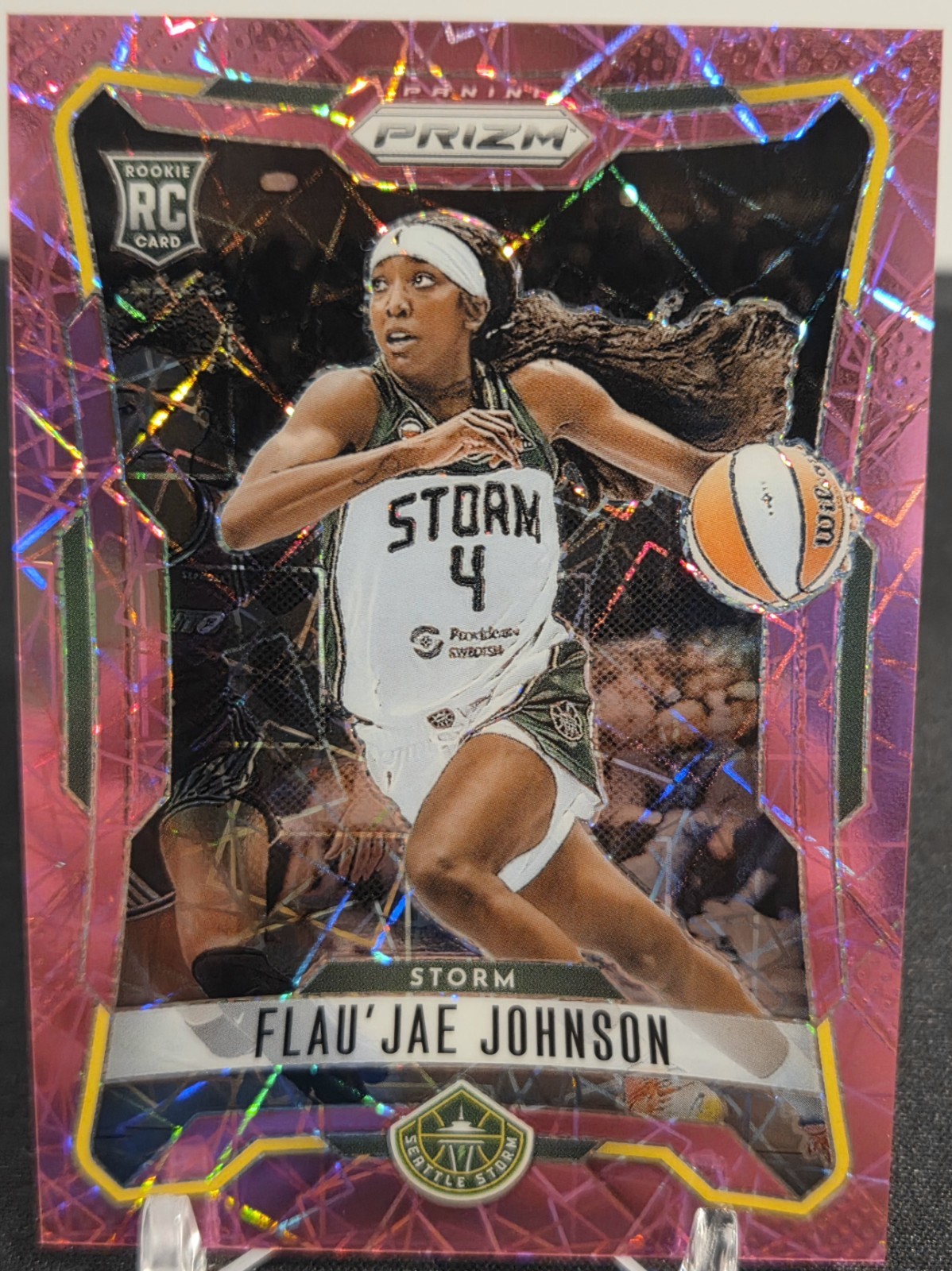 2026 Panini Prizm WNBA Flau’jae Johnson #136 Pink Velocity /79 Rookie RC Storm 
