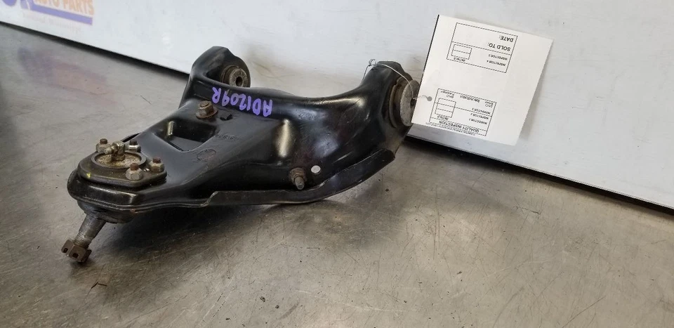 93 GMC TYPHOON BRAZO DE CONTROL SUPERIOR PASAJERO DELANTERO DERECHO Foto 4 de 4