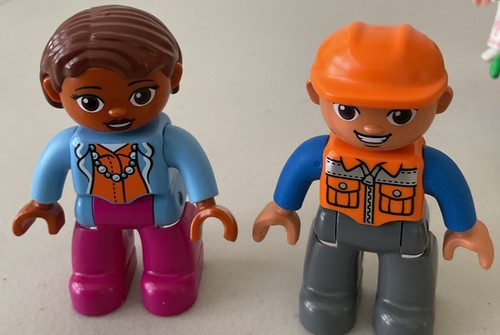 Lego Duplo Figures Lot of 7 Assorted People Hulk Bride Horse ++++ - Picture 4 of 5