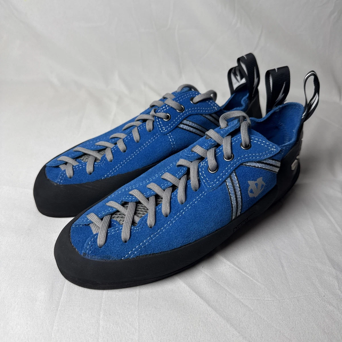 Evolv Blue Climbing Shoes & Footwear for Men for sale | eBay display picture 3
