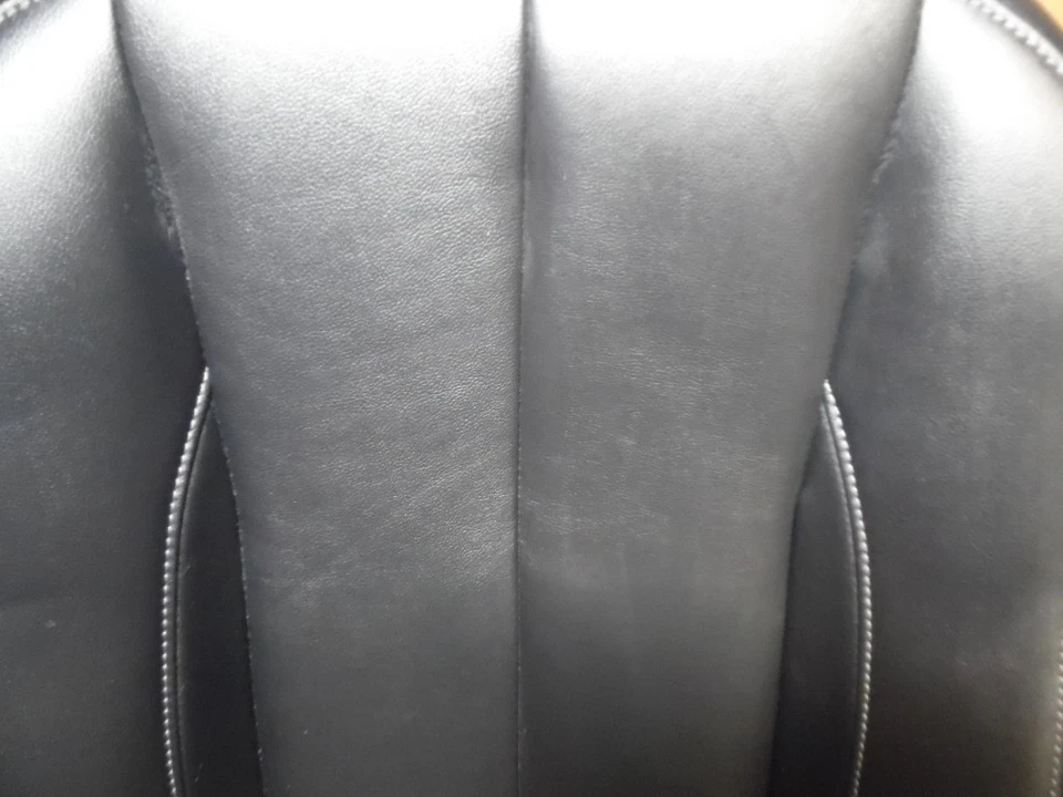 Asientos con canastilla eléctrica de cuero delanteros cruzados Mitsubishi Eclipse 2024 diestros y diestros negros OEM Foto 4 de 4