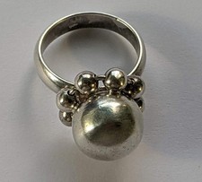 Vintage ring sterling silver 925 Size 5.5 Weight 6.34 g.