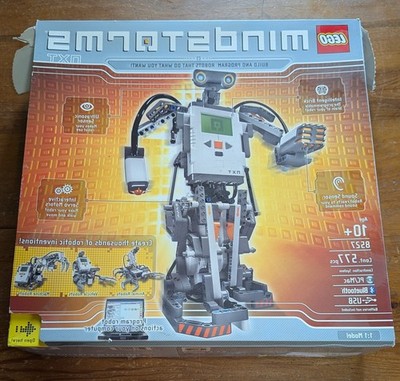 Never Used LEGO MINDSTORMS: Mindstorms Nxt #8527 Create 1000s Of Robotics 577pcs