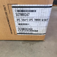 APC Smart UPS SU700X167: Line Interactive, 700VA, Tower, 120V, 8x NEMA 5-15R o