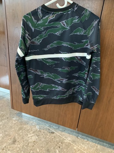 Nike Air Jordan Jumpman Boys Long Sleeve Sweatshirt Size:Large Age 12 - 13 - Picture 2 of 8