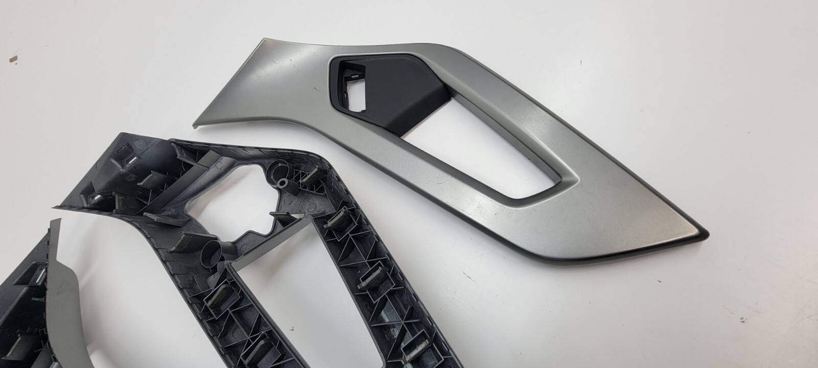 LAMBORGHINI AVENTADOR INTERIOR DOOR HANDLES LEFT AND RIGHT SET OEM