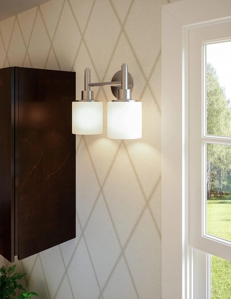 Lámpara de pared Aubrey™ 2 luces, níquel satinado, casa de diseño 556191, HÚMEDA *ENVÍO GRATUITO* Foto 2 de 4