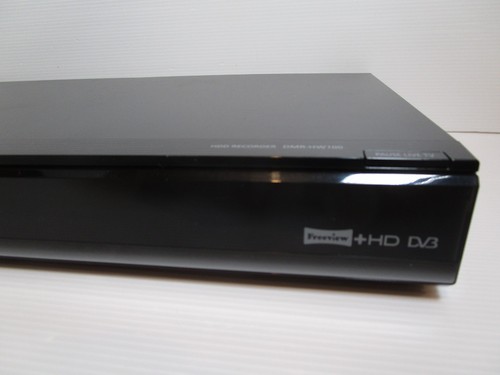 Panasonic DMR-HW100EBK -- 320GB Hard Drive -- Freeview + HD HDD Recorder -- - Picture 3 of 12