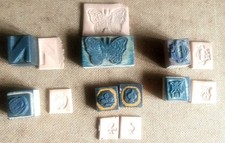 anciens tampons (pour broderie ou motifs papier ou terre) en bois &caoutchouc