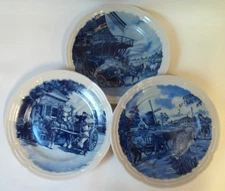 Vintage Delft Blauw Plate Dutch Collection - Set of Three 7" inch diameter