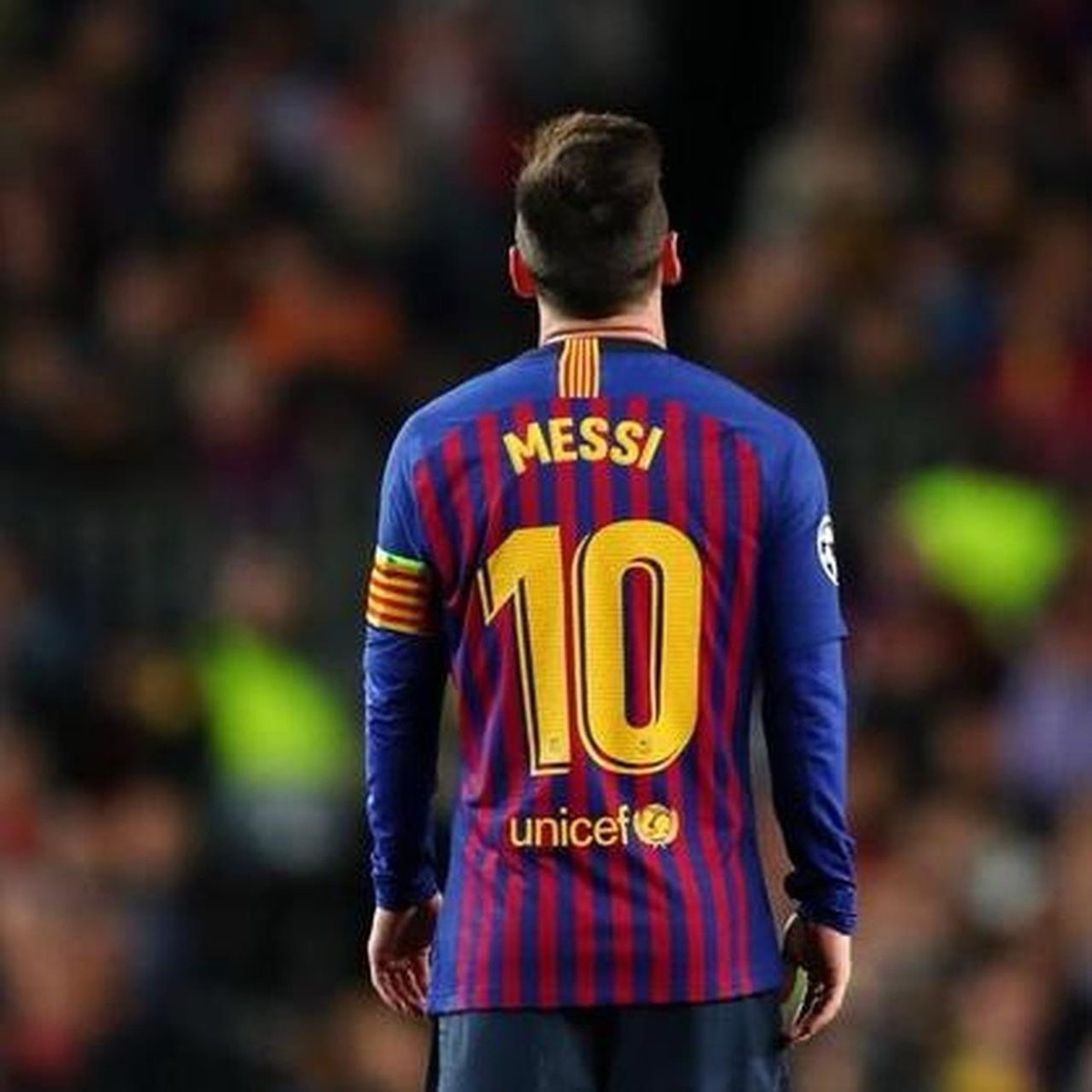 FC Barcelona Messi 2018 19 home LONG SLEEVE La Liga jersey Size M