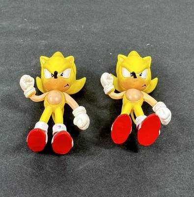 Pair of SONIC THE HEDGEHOG Figure Toy Dolls SEGA  Super Sonic 2.5''  Video Figure