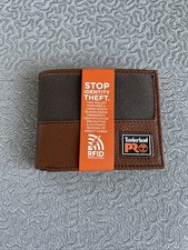TIMBERLAND PRO : GENUINE LEATHER Tan Canvas / Passcase Wallet / RFID Protected
