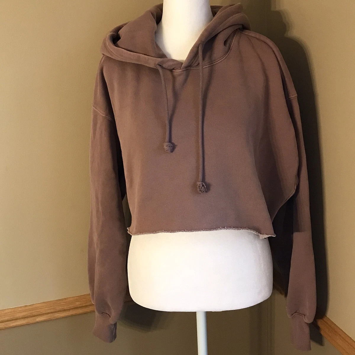 Aritzia TNA Cozy Fleece Boyfriend Cropped Hoodie Size 1