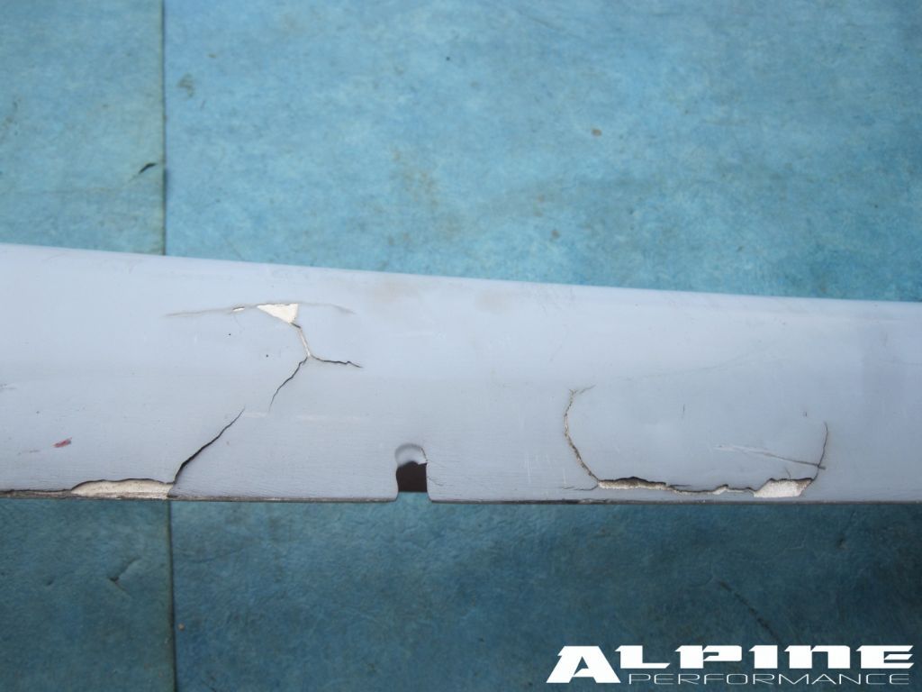Ferrari 360 right rocker panel underdoor covering