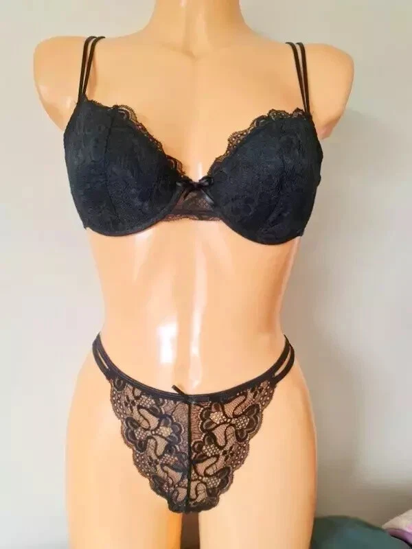 E-vie JUEGO SUJETADOR Y TANGA NEGRO ENCAJE ACOLCHADO MOLDEADO TAZAS CON AROS UK 38C 14-16 NUEVO Foto 2 de 4