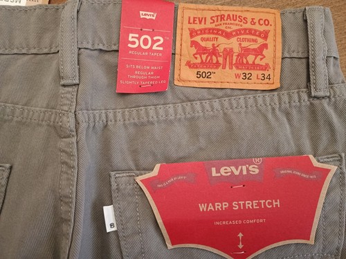 Pantalones de mezclilla grabados góticos cruces para hombre Levi's 502 regular cónicos grises talla 32 X 34 - Imagen 4 de 6