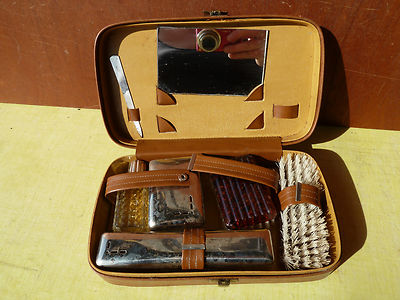 Ancienne Trousse De Toilette En Cuir - Déco Vintage Pour Salle De Bain