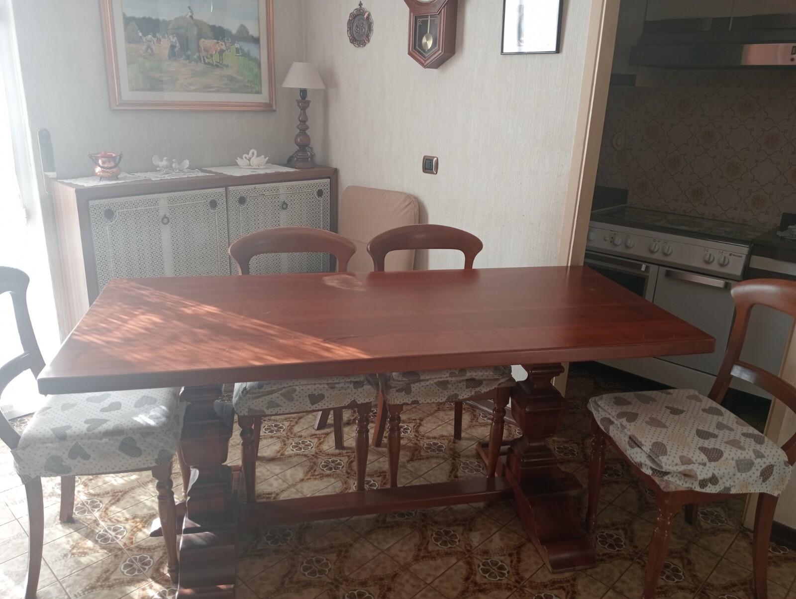 Foto 1 di 2