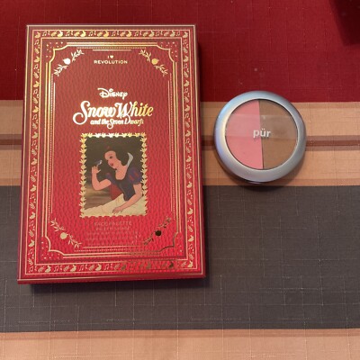 NIB I Heart Revolution X Disney  Eyeshadow Palette Snow White Seven Dwarfs