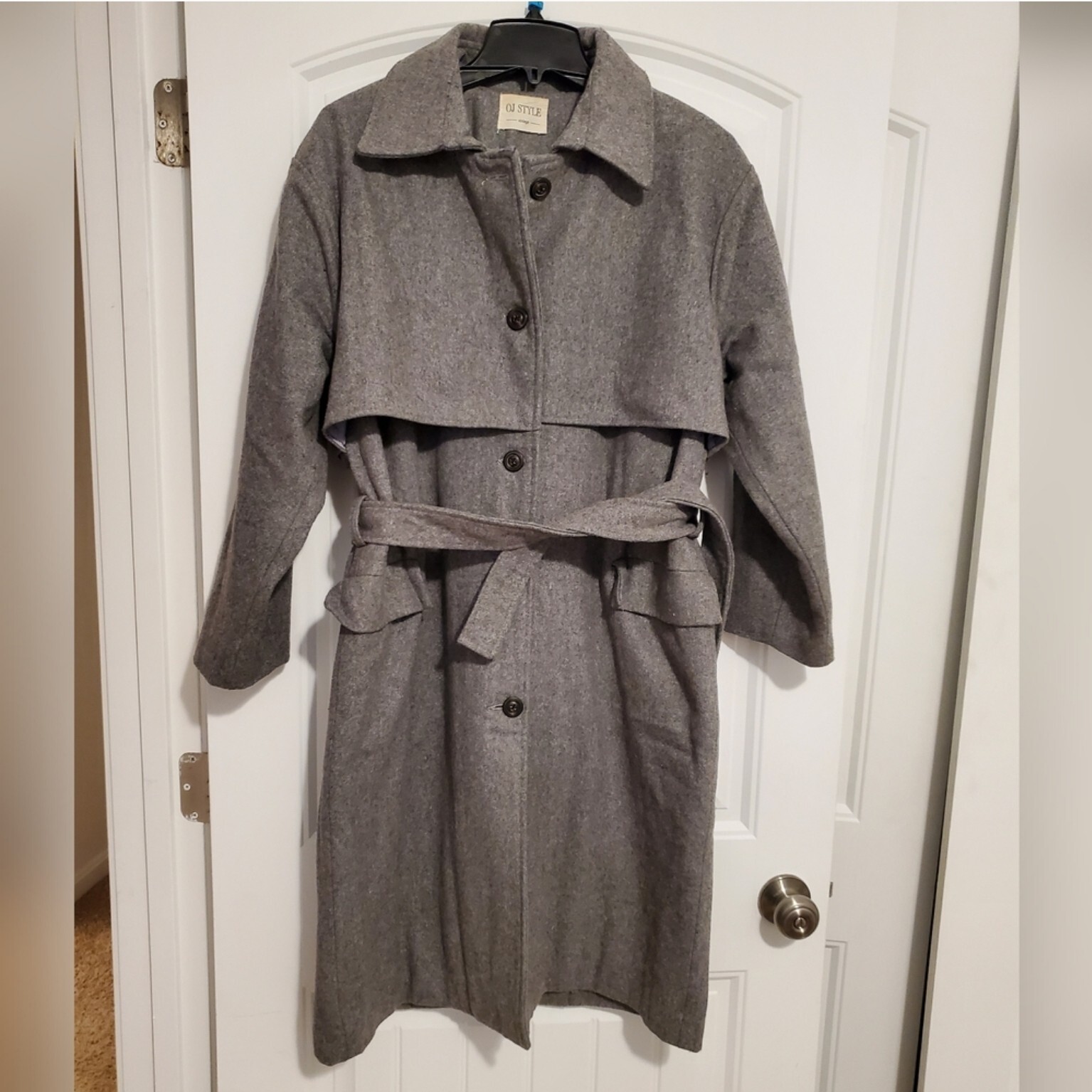 Wool blend Winter coat with down interlayer - image 1