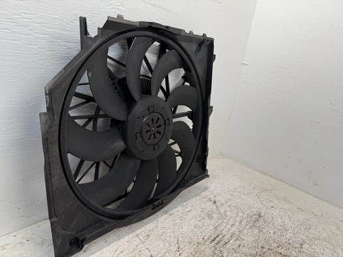 04 BMW Z4 E85 E86 OEM 600 WATT ENGINE RADIATOR COOLING FAN SHROUD 6901861-02 - Picture 13 of 14