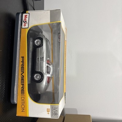 New Maisto 1/18 Mercedes-Benz 1955 300SLR Uhlenhaut Coupe Premiere Edition 