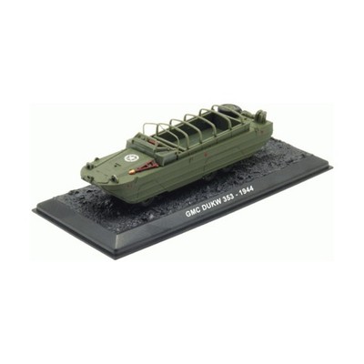 AmerCom Model GMC DUKW 353 1944 Pack New