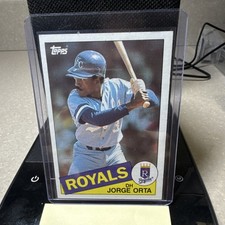Topps 1985 Base Set Jorge Orta Kansas City Royals MLB Baseball Card #164