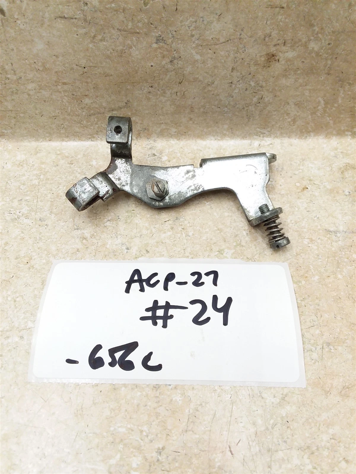 Honda CB350F FOUR NICE Carb Carburetor Top Bracket #24 1972 1973-74 ACP27