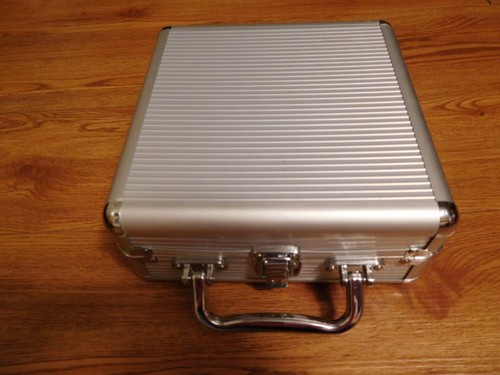 Cardinal Mexican Train 90 Dominoes COLOR DOT IN METAL CARRYING CASE