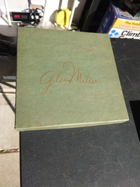 (2) Glenn Miller And his Orchestra Limited Edition, Volume One, 10 Records - Image 2 of 4
