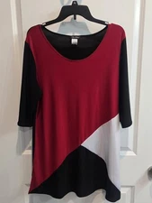Star Vixen Womens Size 2X  Black, White And Red Top