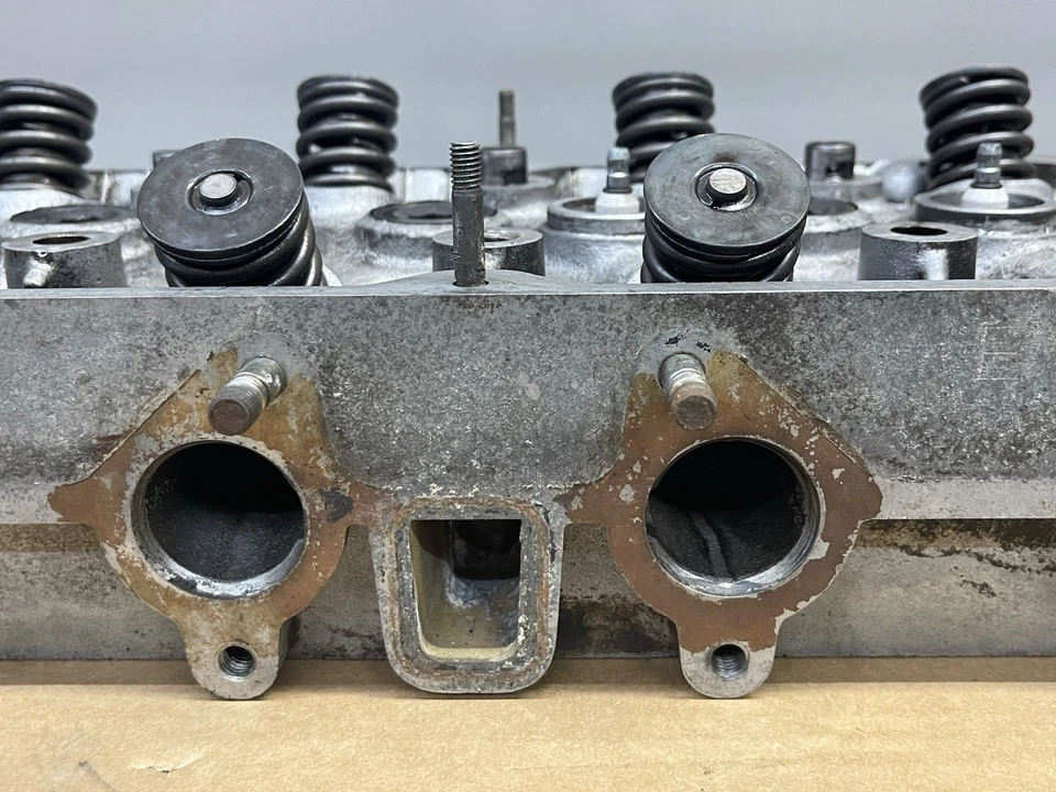 Toyota Corolla 1980 1,8 L 3T culata de motor OEM Foto 4 de 4