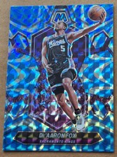 2023-24 Panini Mosaic De'Aaron Fox Reactive Blue Prizm #163 Sacramento Kings