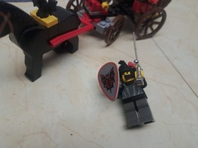 LEGO Castle: Bat Lord's Catapult (6027) - Complete with Instructions - no box
