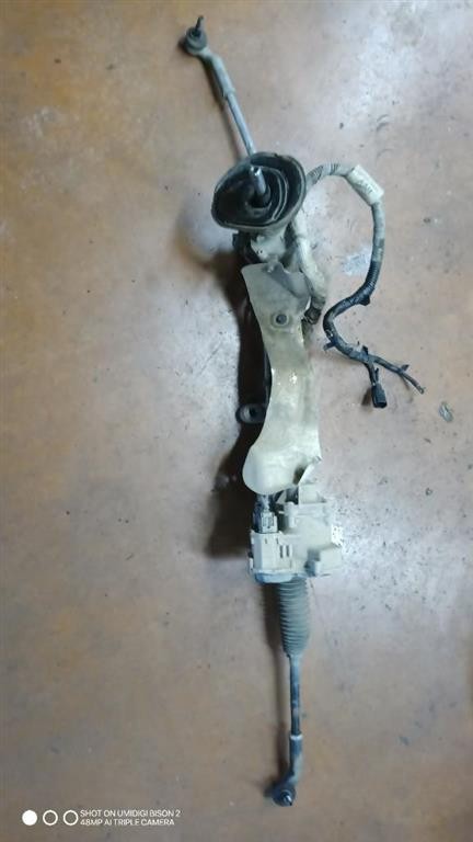 SCATOLA DELLO STERZO PER FORD Focus Berlina 5° Serie A0025078 T3DA diesel 1560