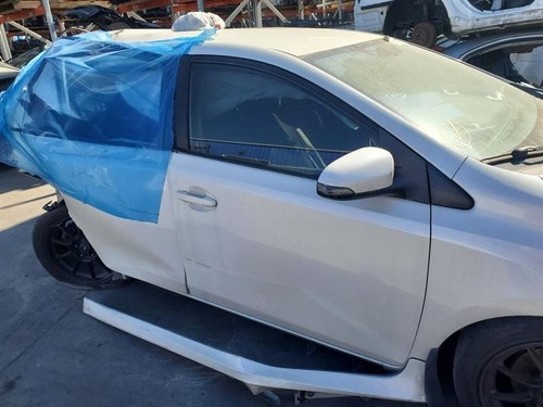 Scion IM Hatchback, 4 Door Front Left Door Glass, PW, 2016-2018, 68102-12D10 - Picture 8 of 12