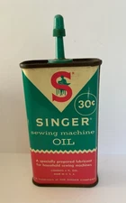 Vintage Singer Sewing Machine 30¢ 4oz Handy Oiler Oil Can (Empty)