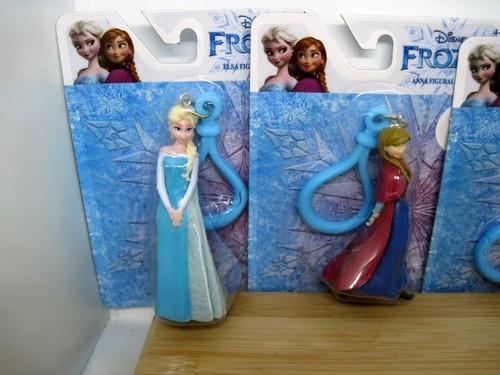 Monogramm Disneys Frozen Mini Figur Buch Tasche Clips: Elsa, Anna, Olaf - Bild 2 von 12