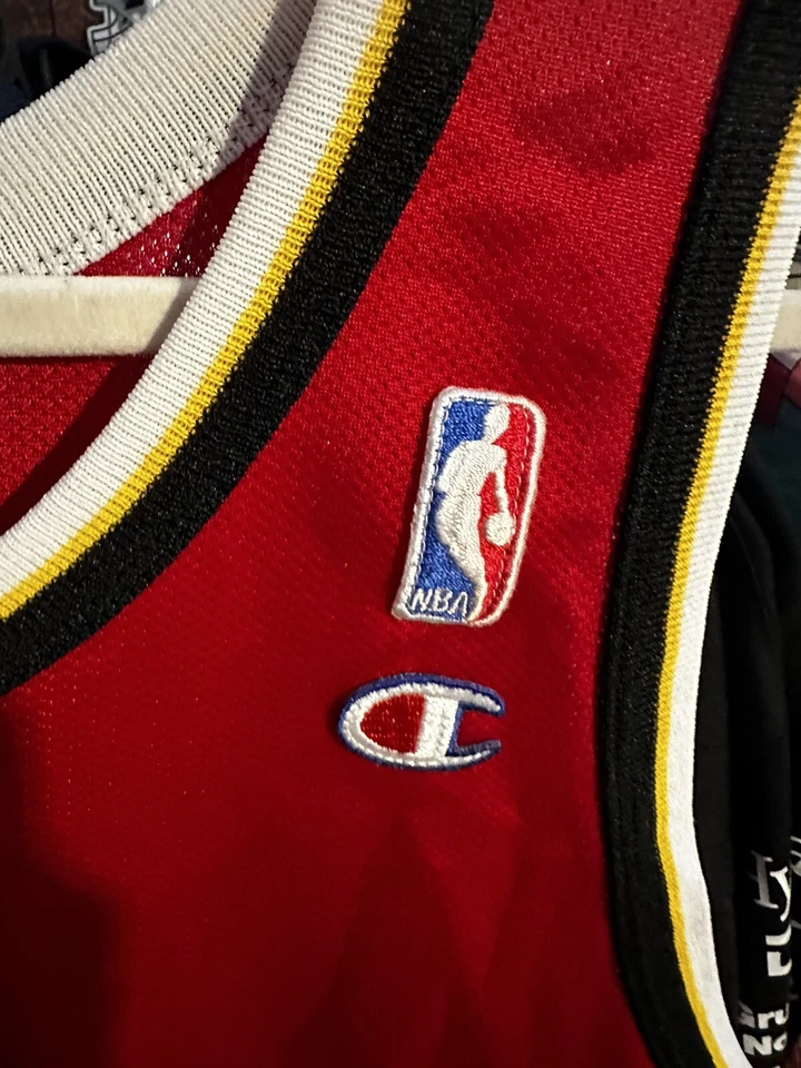 Camiseta deportiva de baloncesto vintage Champion Atlanta Hawks talla XL Foto 4 de 4